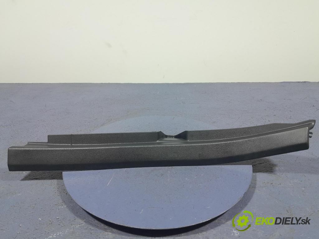 Bmw X5 2023 kryt Plast: Interiéry: 7484113