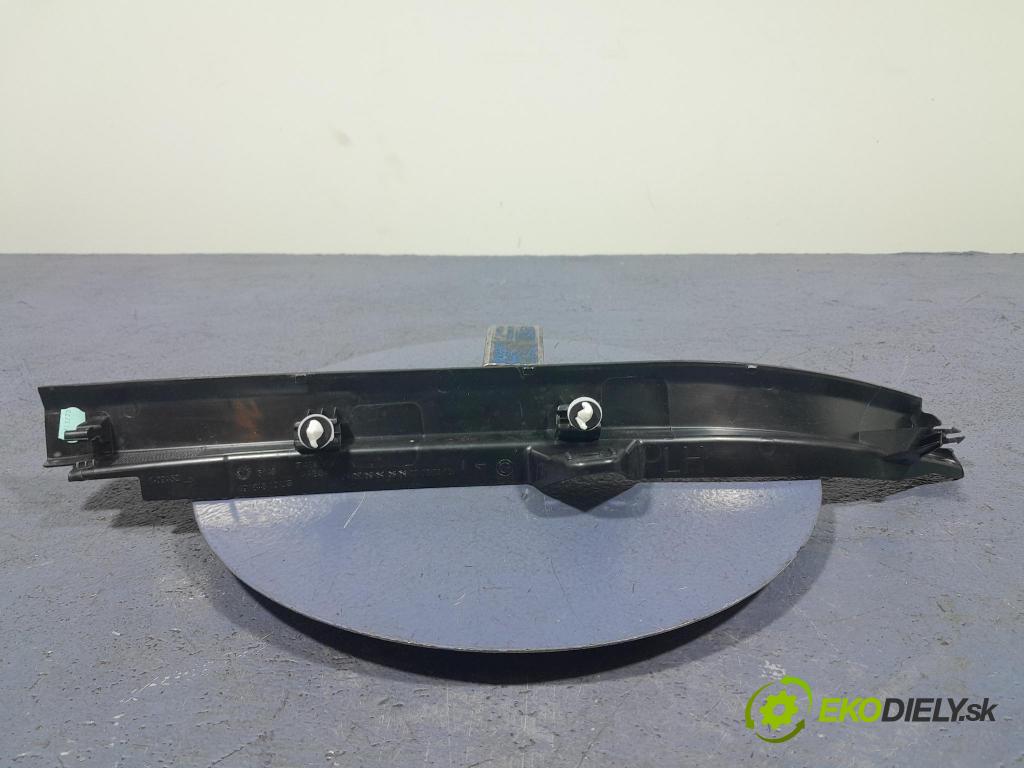 Bmw X5 2023 kryt Plast: Interiéry: 7484113