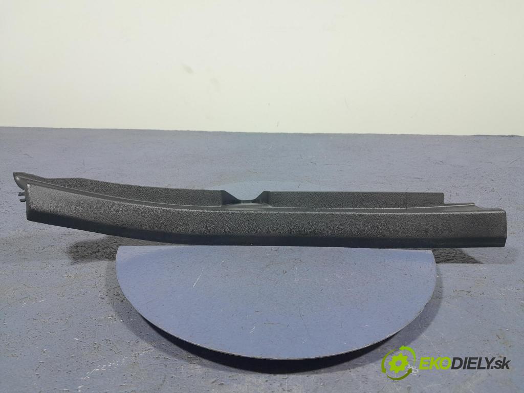 Bmw X5 2023 kryt Plast: Interiéry: 7484114