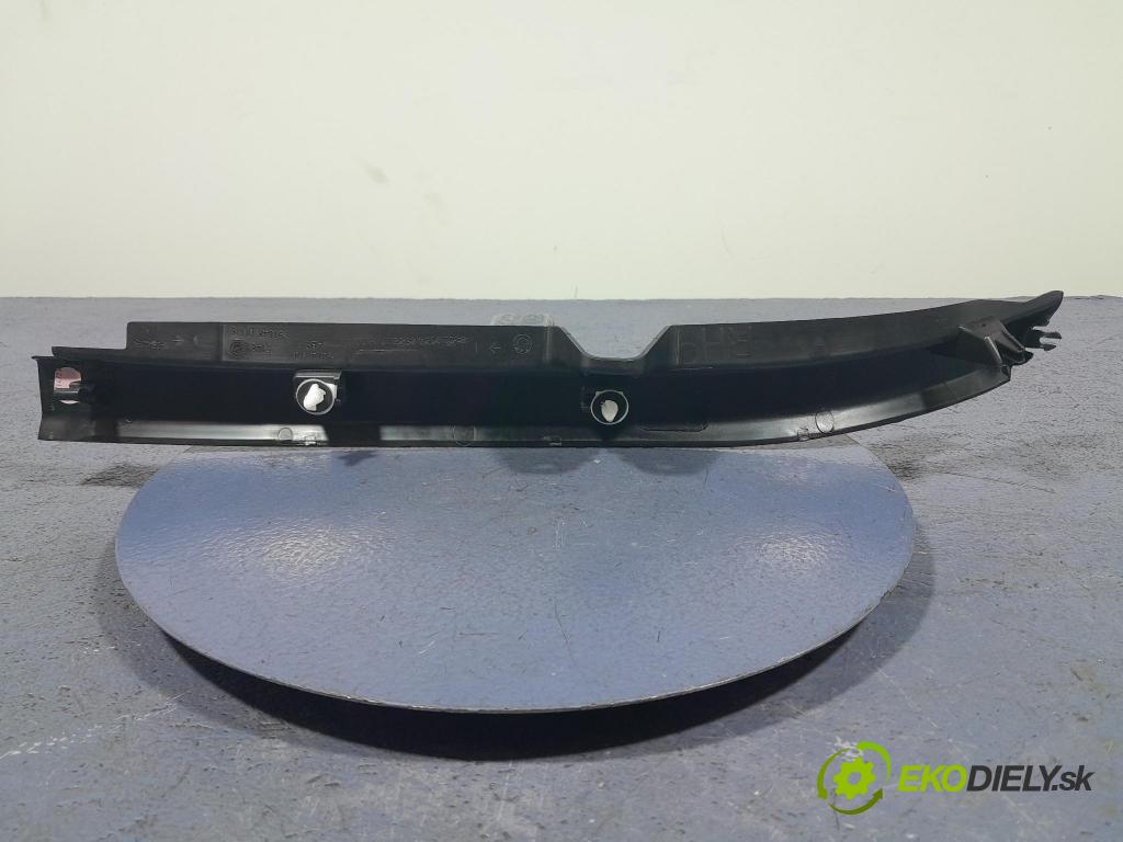 Bmw X5 2023 kryt Plast: Interiéry: 7484114