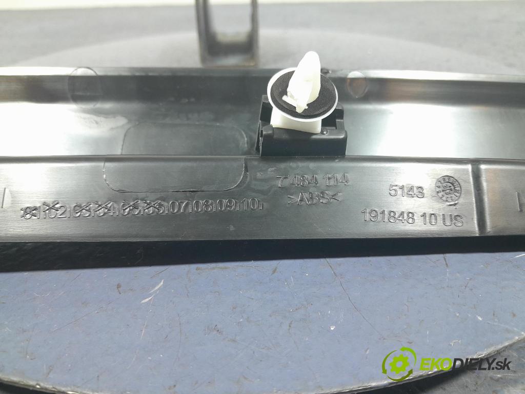 Bmw X5 2023 kryt Plast: Interiéry: 7484114