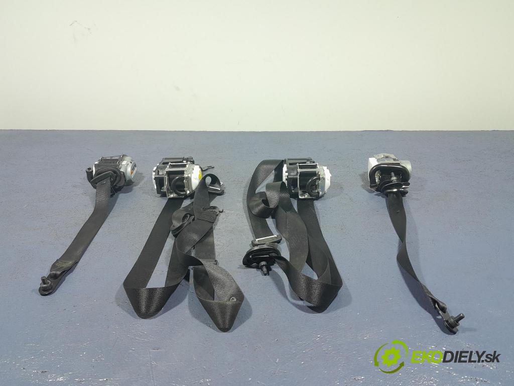 Bmw X5 2023 Pásy: Bezpečnosť: x 5A70915