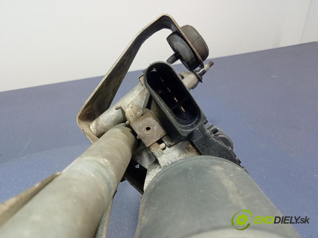 Vw Touran 2008 mechanismus motorek Stěrače: před 2K1955023G