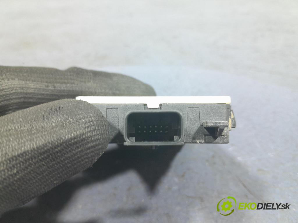 Bmw X5 2023 Radar: 5A60303