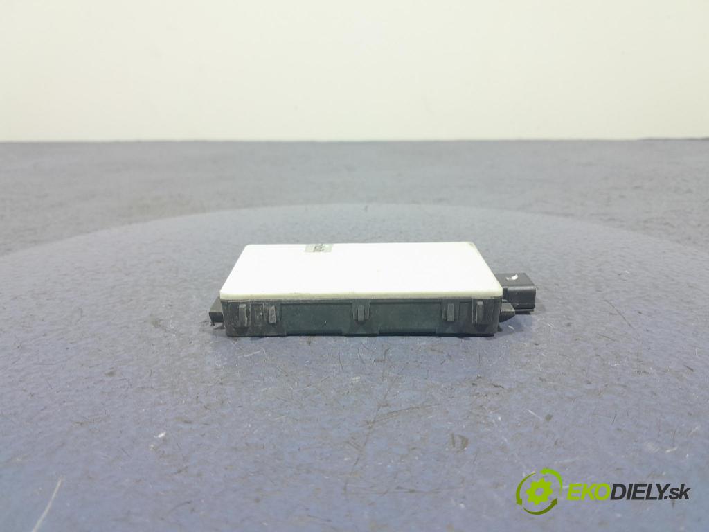 Bmw X5 2023 Radar: 5A60304