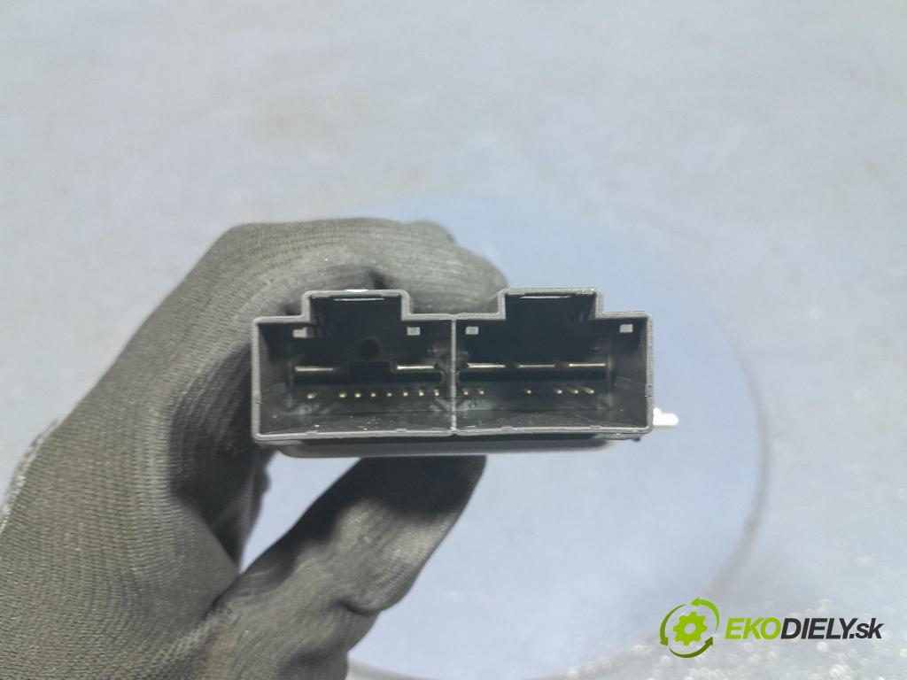 Bmw X5 2023 riadiaca jednotka 5A89090