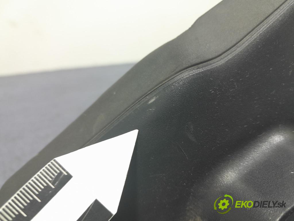 Bmw X5 2023 kryt Plast: Interiéry: 5A5B4A4