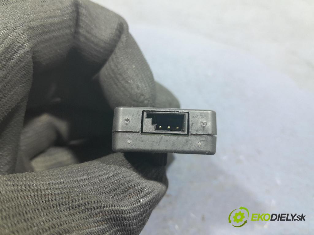 Bmw X5 2023 Zesilovač: 6839352