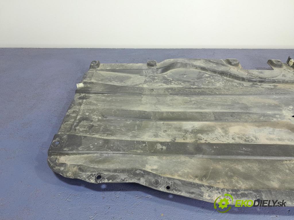 Bmw X5 2023 kryt Plast: podvozek: 9477804