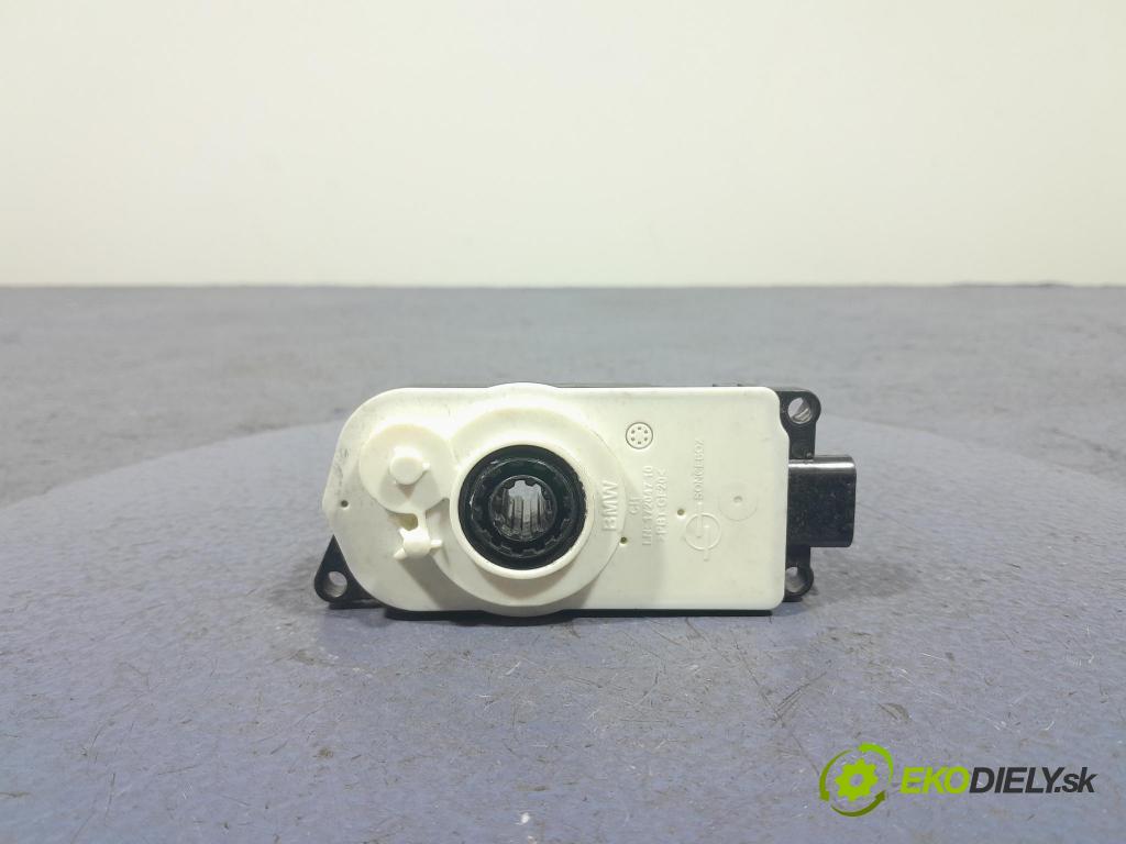 Bmw X5 2023 miežka / Gril: 9881645