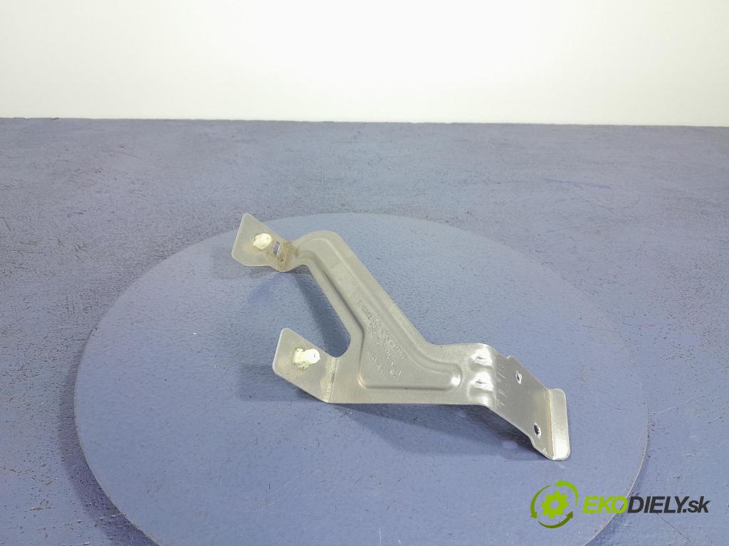 Bmw X5 2023 kryt Plast: podvozek: 7428100