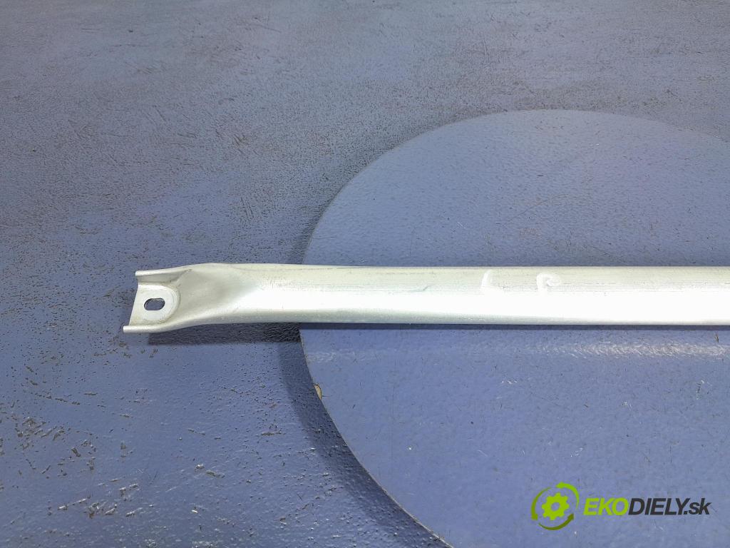 Bmw X5 2023 McPerson: Vľavo: 7329745