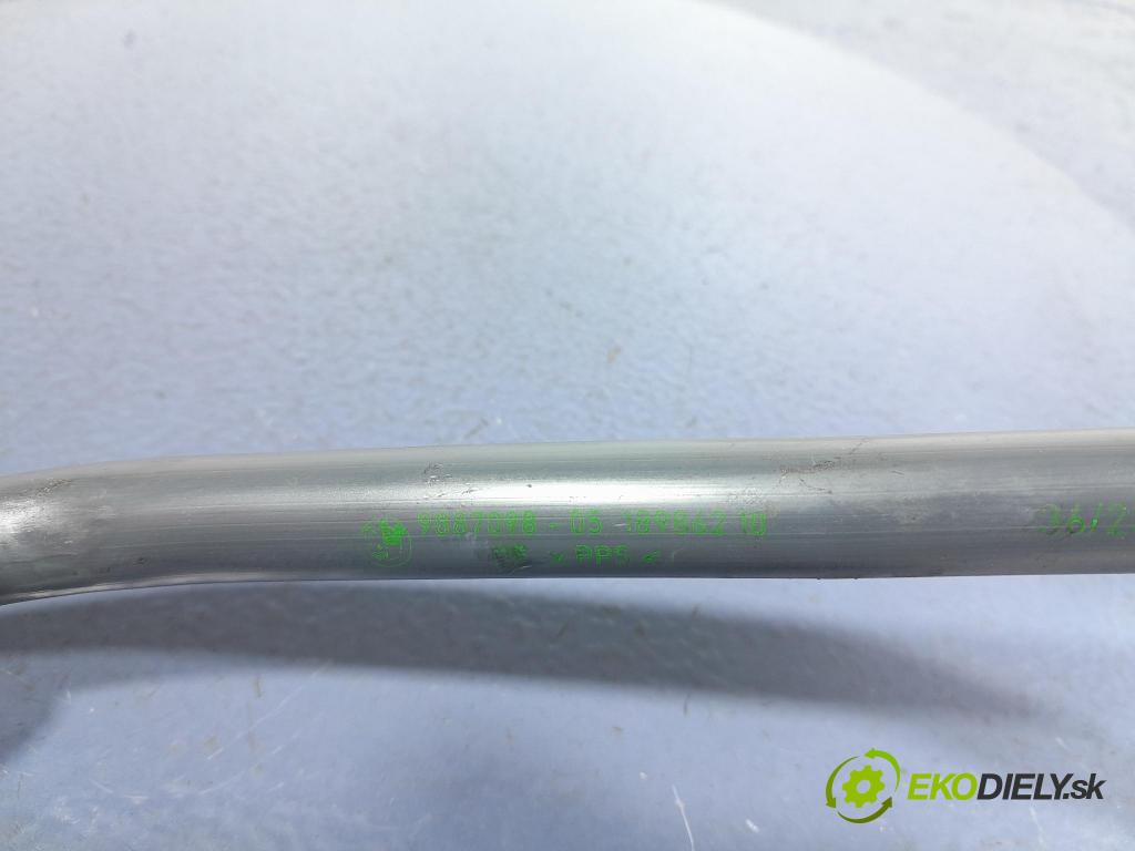 Bmw X5 2023 rúrka Chladič: 9887098