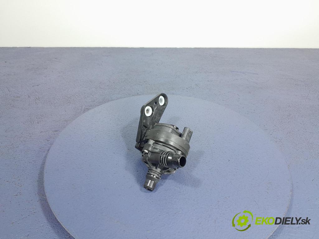 Bmw X5 2023 čerpadlo Voda 8477210