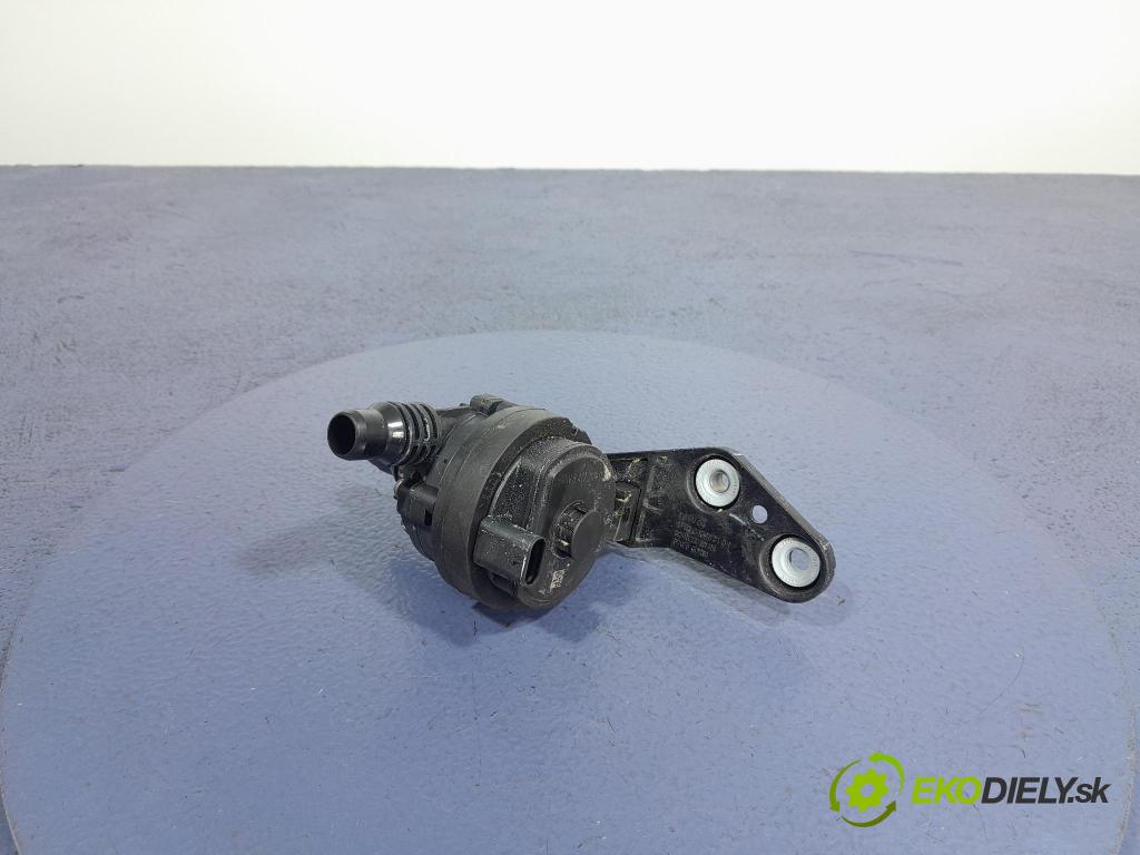 Bmw X5 2023 čerpadlo Voda 8477210