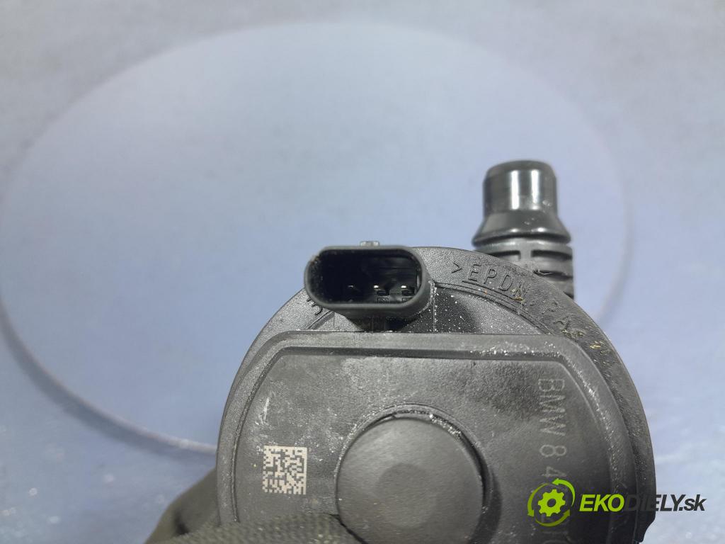 Bmw X5 2023 čerpadlo Voda 8477210