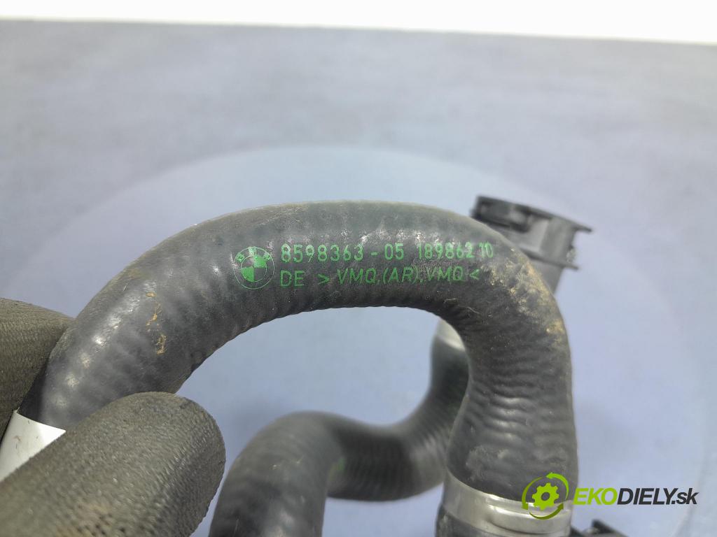 Bmw X5 2023 rúrka Chladič: 8598363