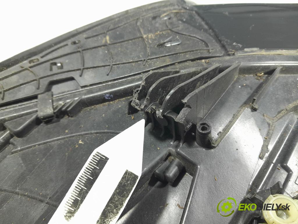 Bmw X5 2023 světlo Levý: 5A8E105