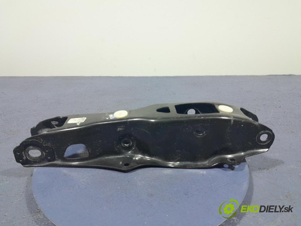Bmw X5 2023 zad v pravo: 68778031