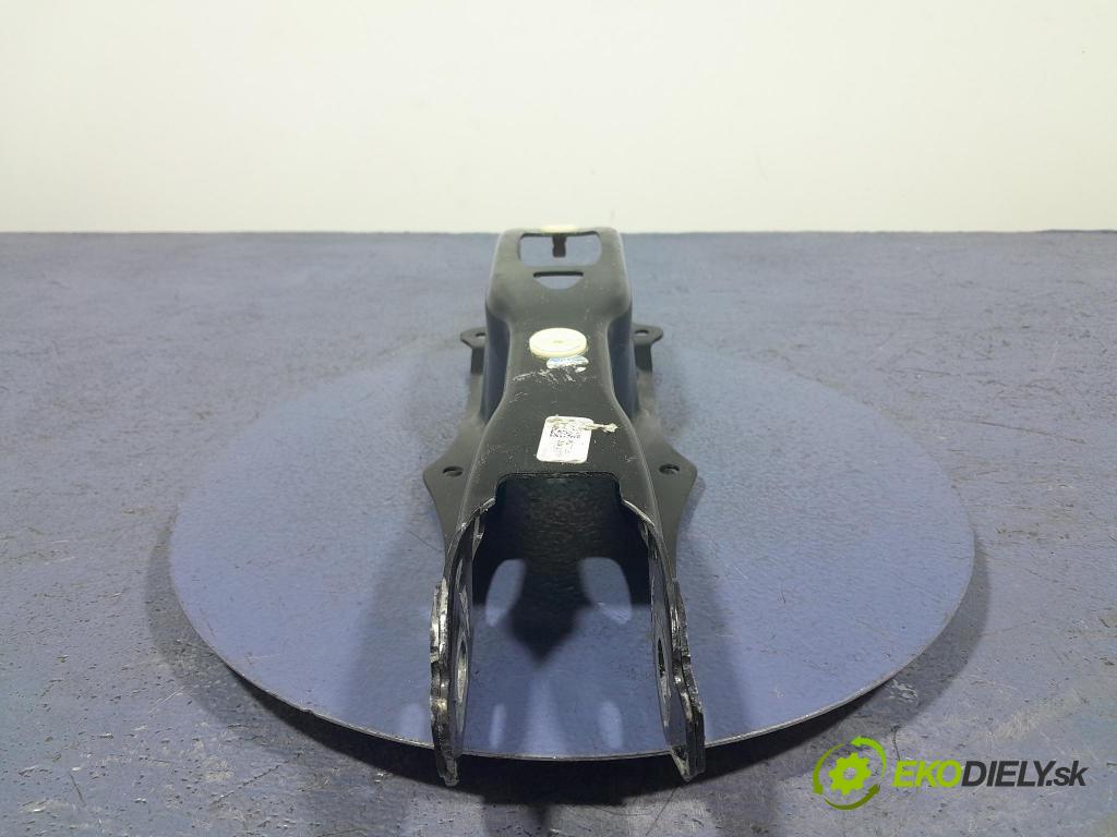 Bmw X5 2023 zad v pravo: 68778031