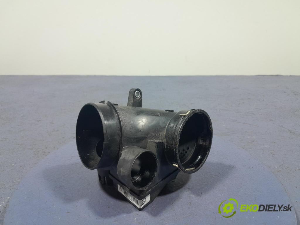 Bmw X5 2023 rúrka Vzduch: 8596828