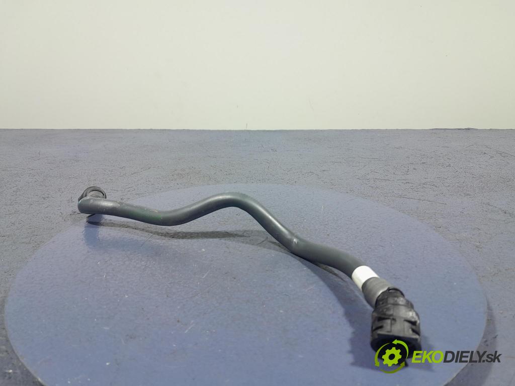 Bmw X5 2023 trubka Chladič: 8598354