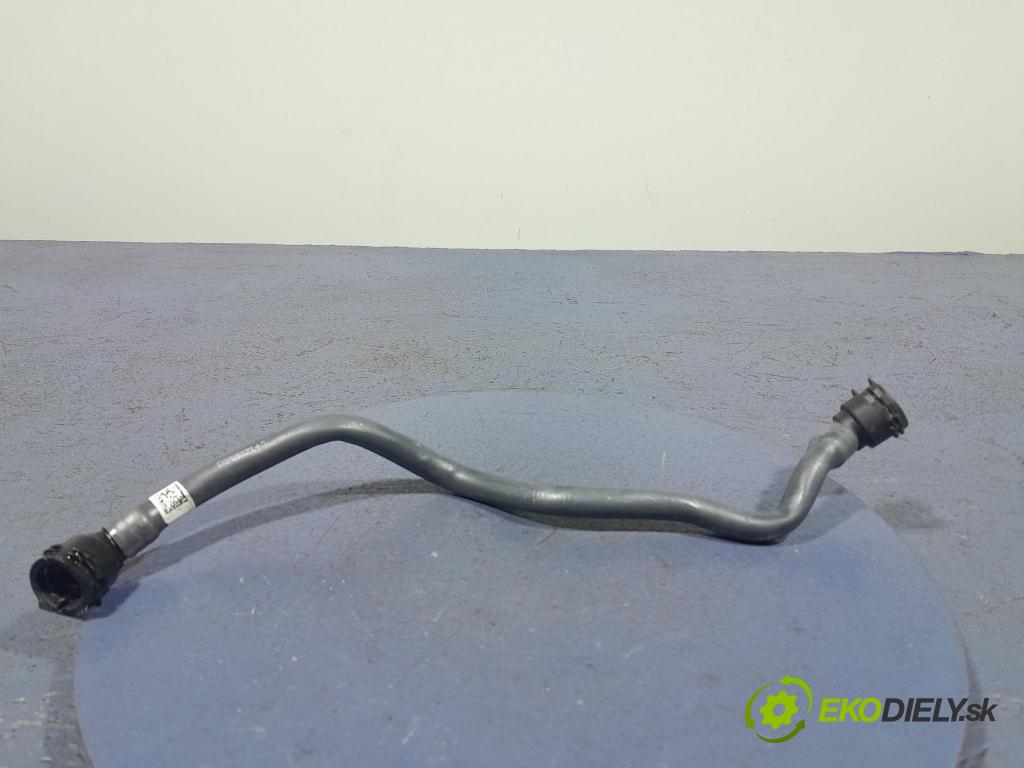 Bmw X5 2023 trubka Chladič: 8598354