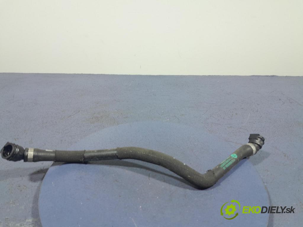 Bmw X5 2023 trubka Chladič: 8598055