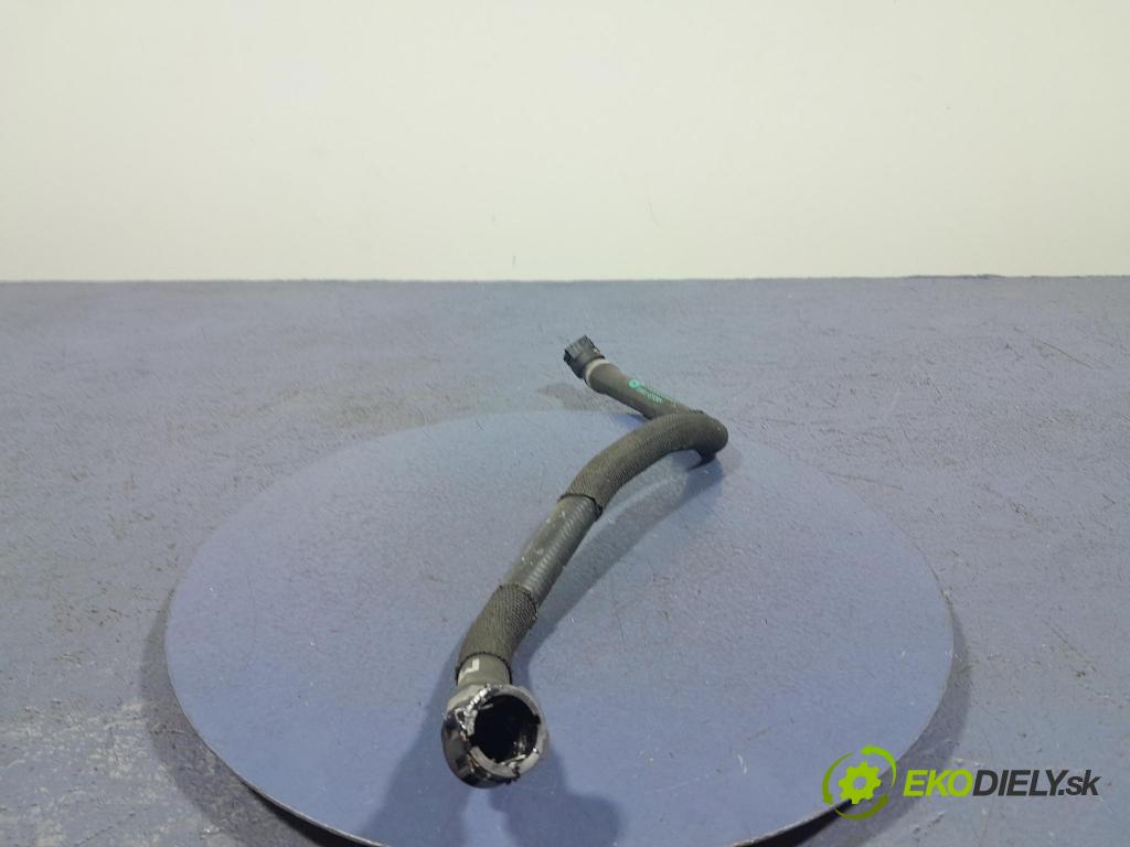 Bmw X5 2023 trubka Chladič: 8598055