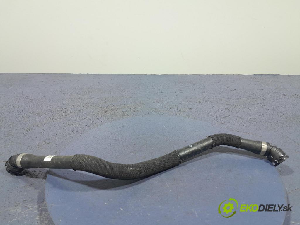 Bmw X5 2023 trubka Chladič: 8598055