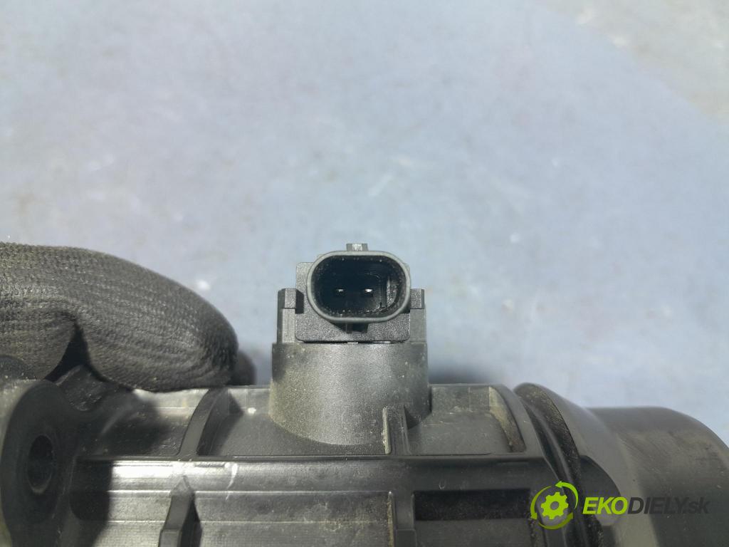 Bmw X5 2023 trubka Vzduch: 8599395
