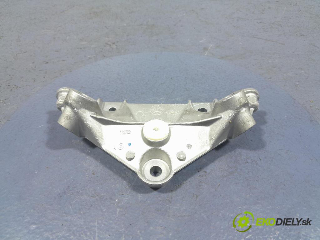 Bmw X5 2023 výstuha Predné: / pas predný 7337921