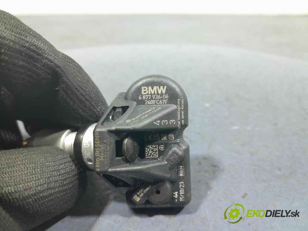 Bmw X5 2023 snímač Tlak Pneumatiky: 6877936