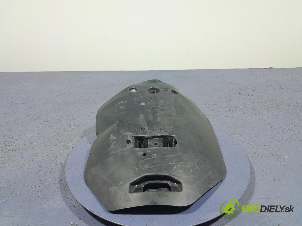 Bmw X5 2023 kryt Plast: podvozek: 6877044