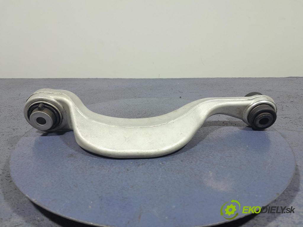 Bmw X5 2023 Zad: v pravo: 6878022