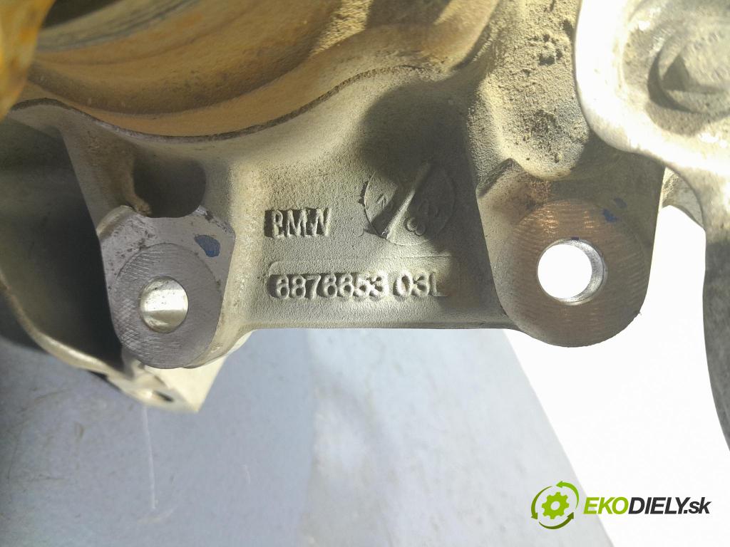 Bmw X5 2023 náboj levá 6876653