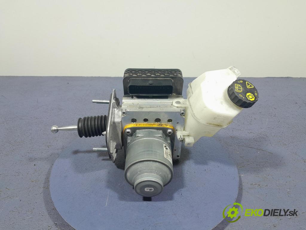 Bmw X5 2023 čerpadlo Brzda: 5A8B102