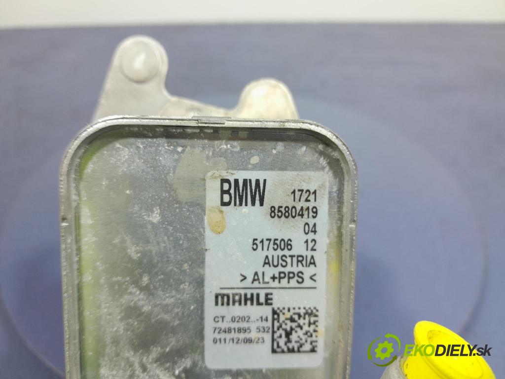 Bmw X5 2023 chladič oleja 8580419