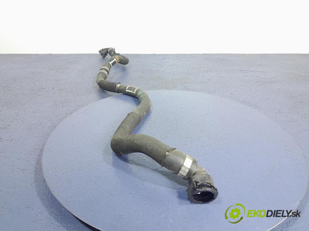 Bmw X5 2023 trubka Chladič: 8598057
