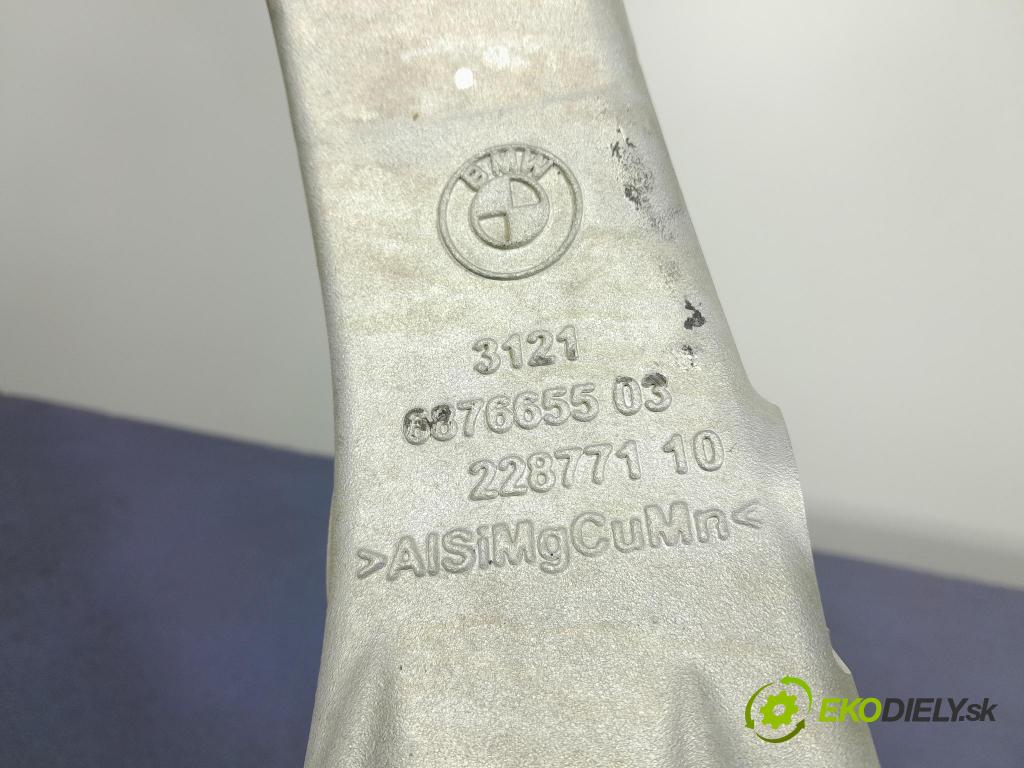 Bmw X5 2023 náboj levá 6876655