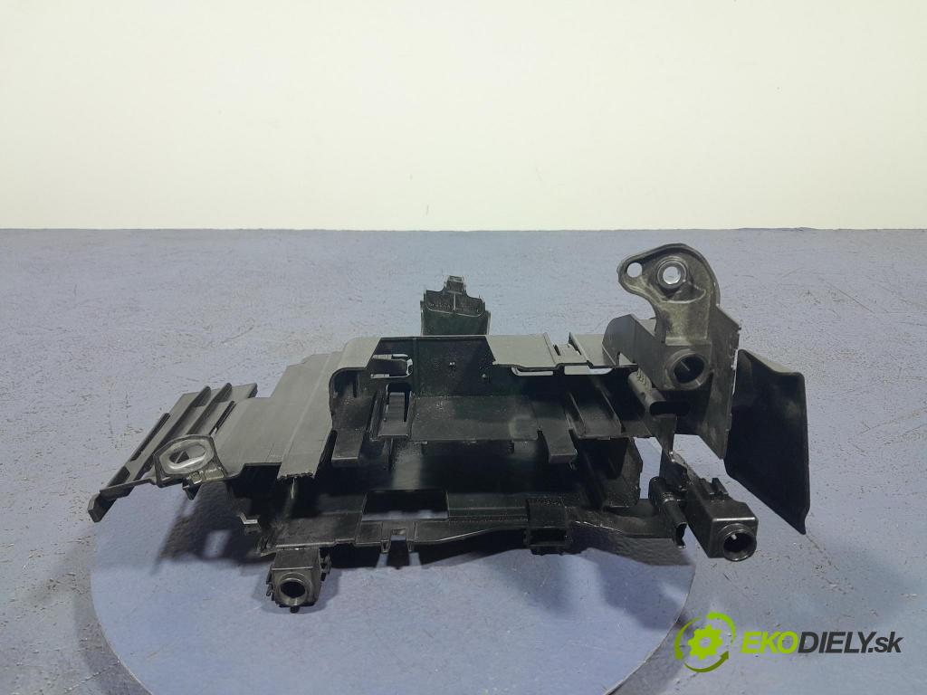 Bmw X3 2022 riadiaca jednotka Motor: 8632555