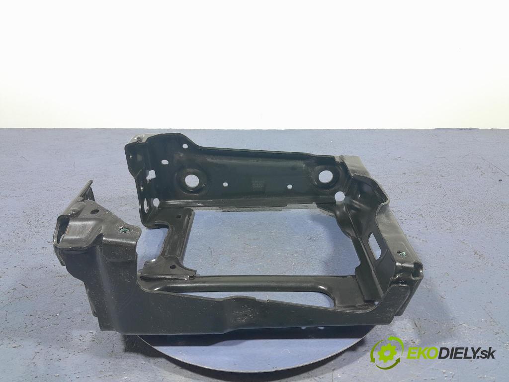 Bmw X3 2022 výstuha Predné: / pas predný 7399915