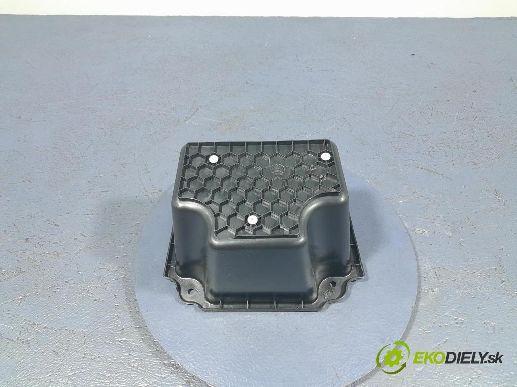 Bmw X3 2022 kastlík 7396602