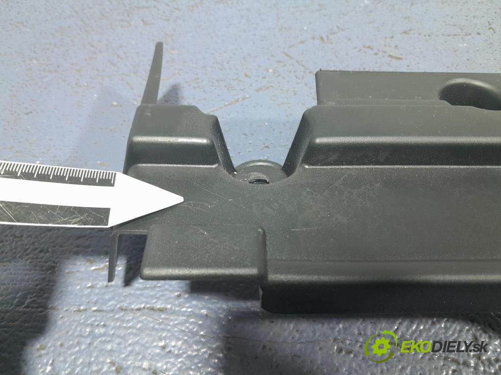 Bmw X3 2022 lišta kufr 7396584