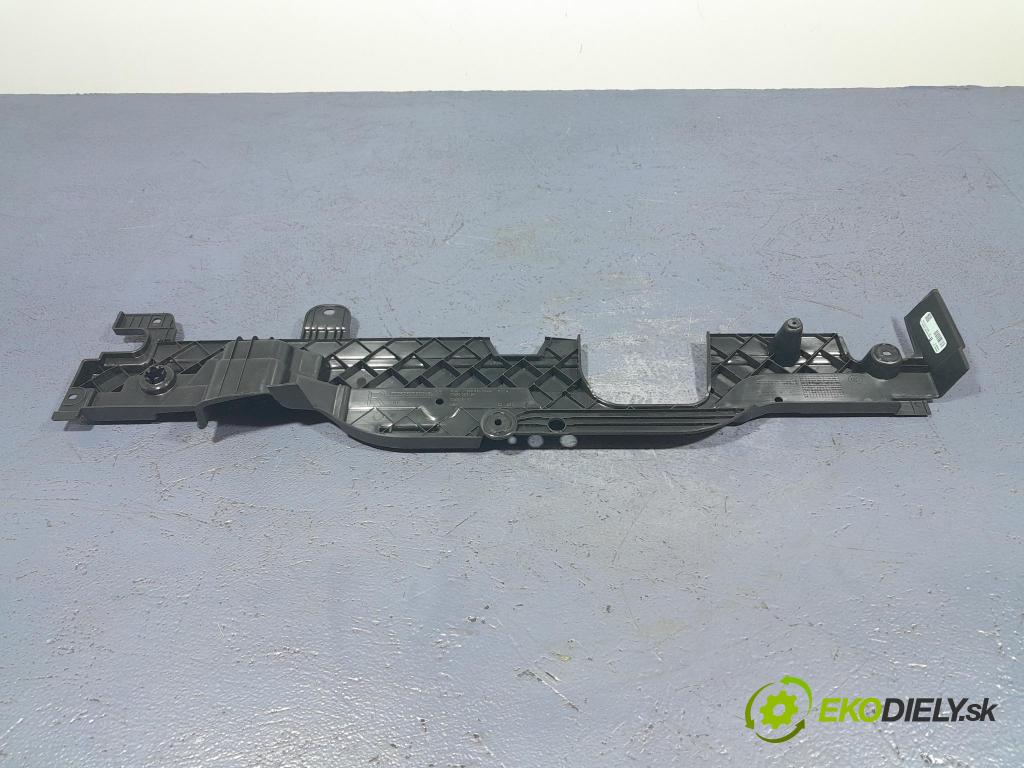 Bmw X3 2022 lišta kufr 7396584