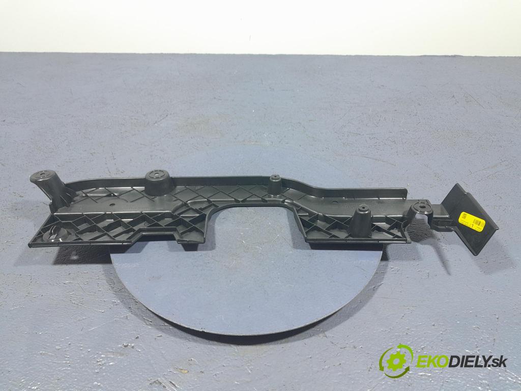 Bmw X3 2022 lišta kufra: 7396583