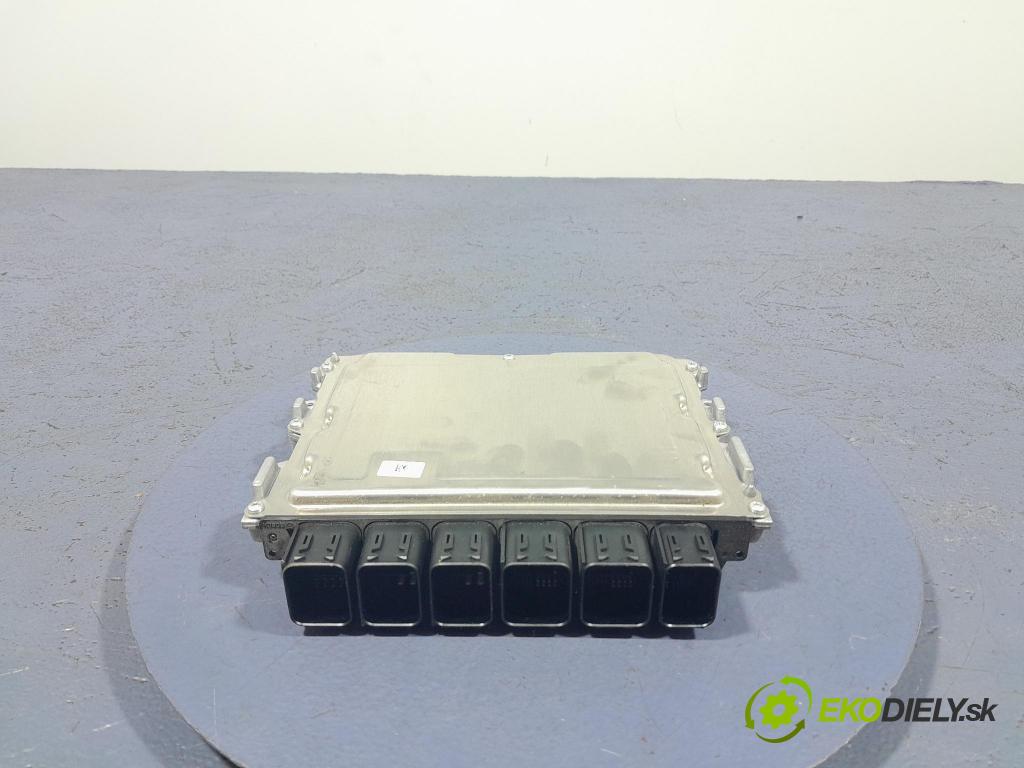Bmw X3 2022 riadiaca jednotka Motor: 5A57781