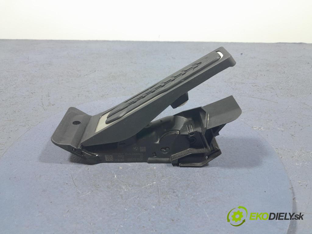 Bmw X3 2022 pedal Plyn: 6889820