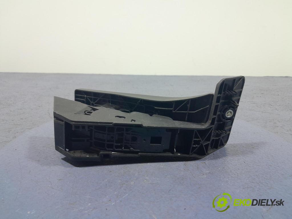 Bmw X3 2022 pedal Plyn: 6889820