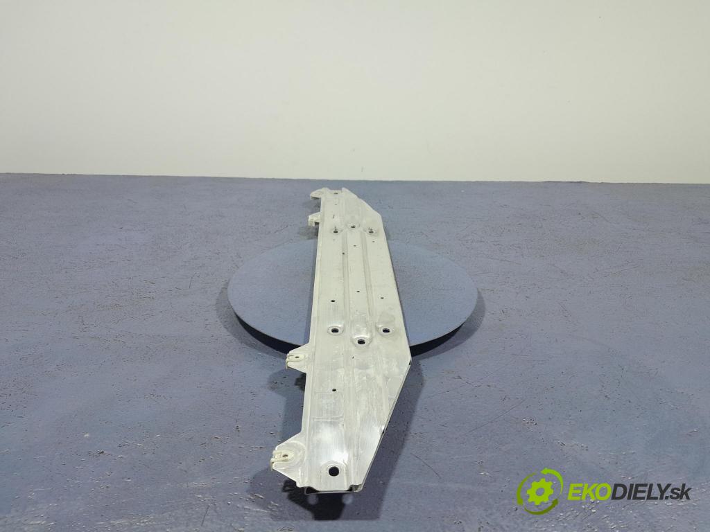 Bmw X3 2022 kryt Plast: podvozek: 7430818